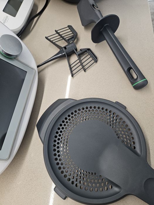 Bimby TM6+ Bimby Friend. 2 Copos