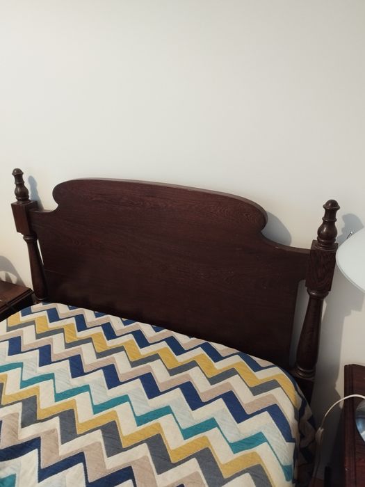 Duas camas de solteiro