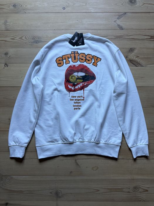 Кофта від бренду Stüssy