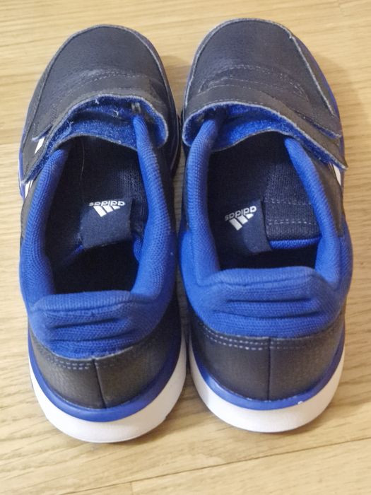 Ténis ADIDAS como novos