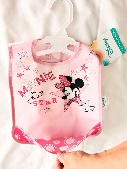 Śliniaczek z Myszką Minii i kieszonką Dysney