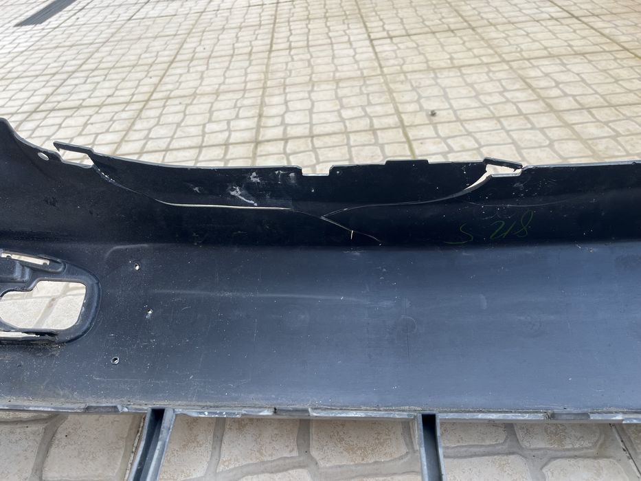 Vendo parachoques frente p/ Mercedes W210