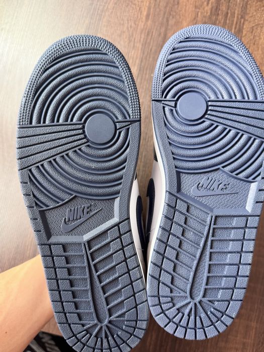 Nike Air Jordan 1 Mid