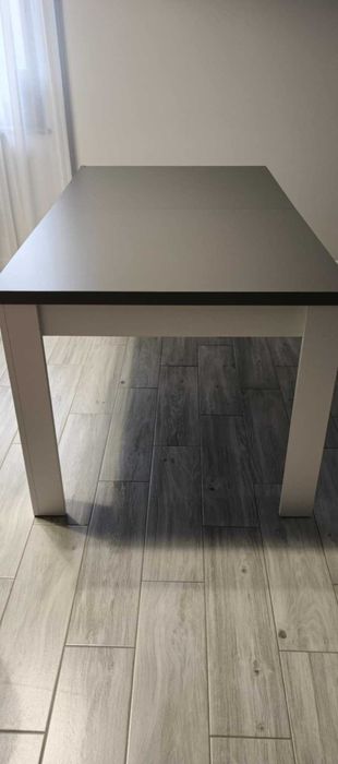 Stół do jadalni, salonu o wymiarach 160x90 , wysokość 77cm