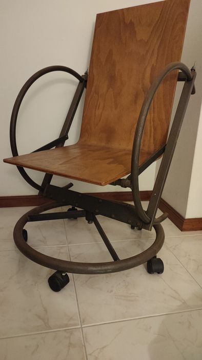 Cadeira vintage coleção única