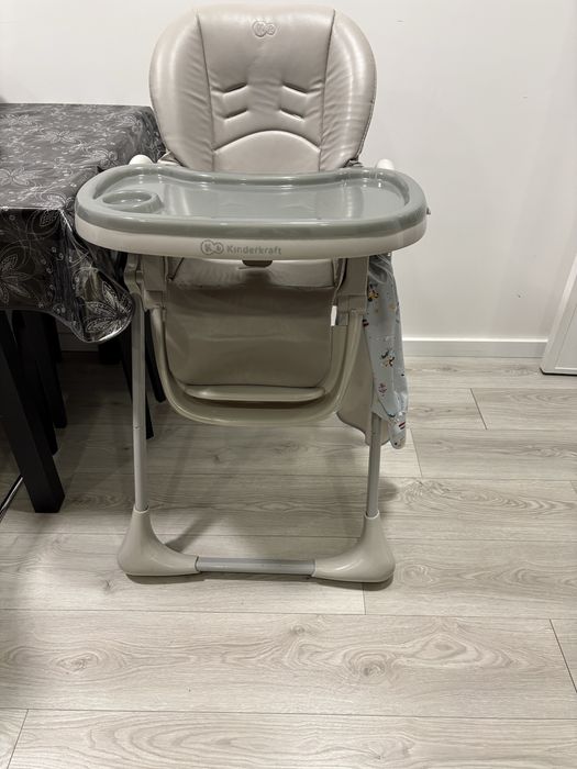 Cadeira da papa kindekraft cinza