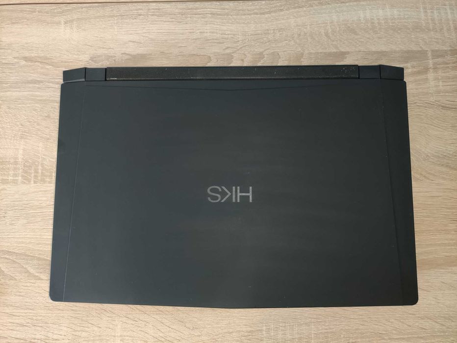 Ноутбук Clevo P750DM2-G / QH8H (i7 8700 ES) / RTX 2060 6GB / 16GB RAM / NO SSD / 1080p 60Hz / 230W