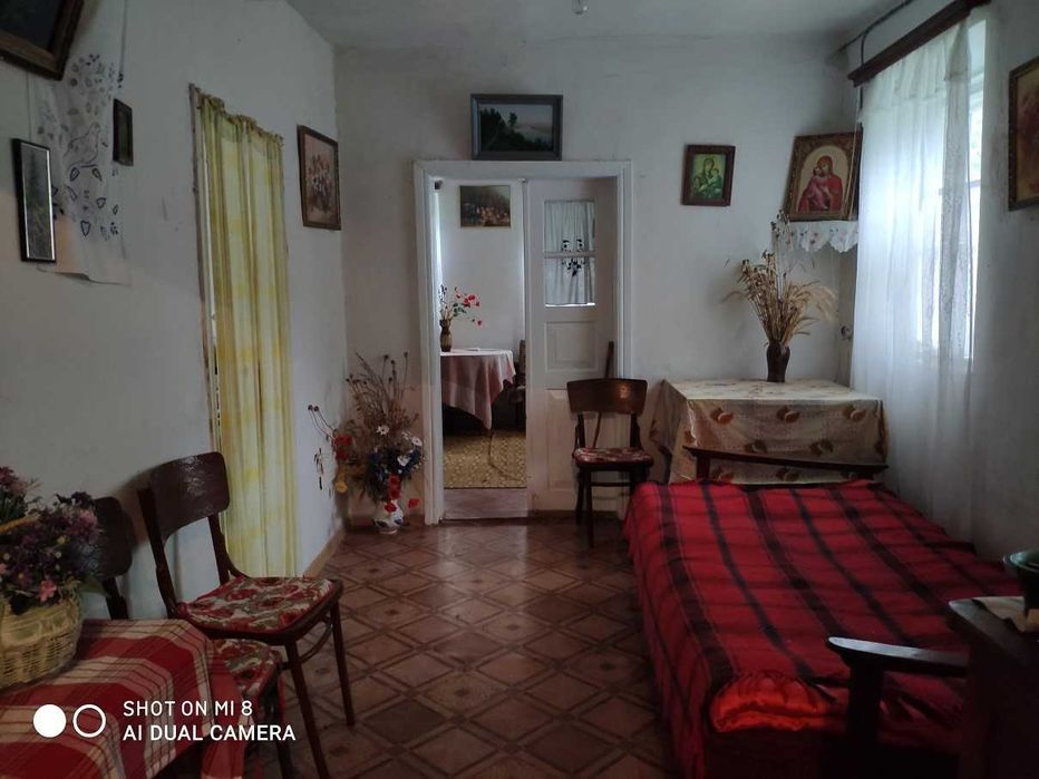 Продам будинок 40 сот.землі  Сквирський р-н с. Антонів  Київська обл.