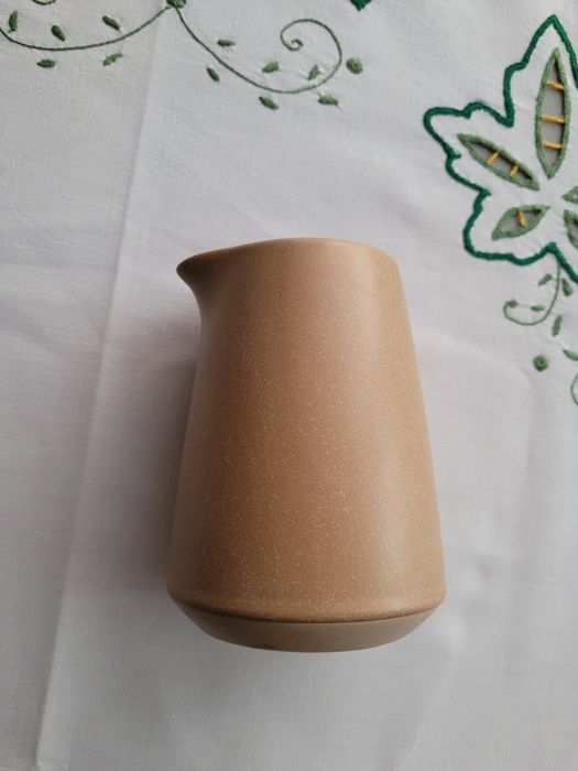 Nowy mlecznik oryginalny wzór