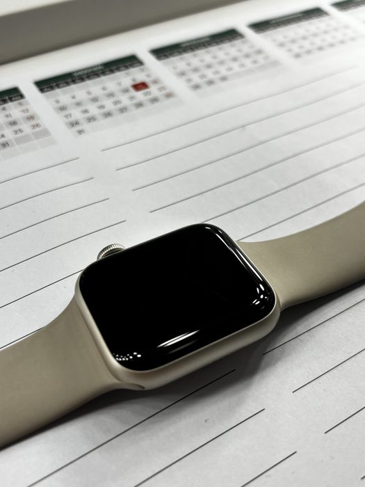 Apple Watch SE (GPS) (2. generacji) 40 mm