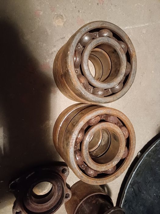 Material do wykucia noza stal łożyskowa