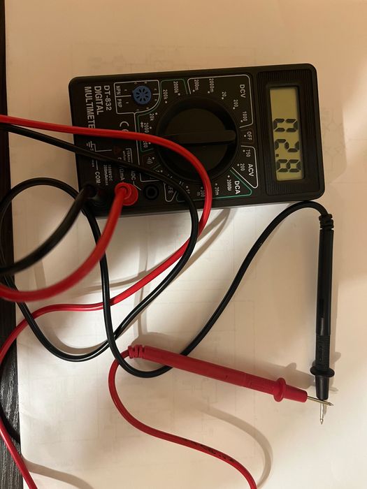 Продам мультиметр DT-832