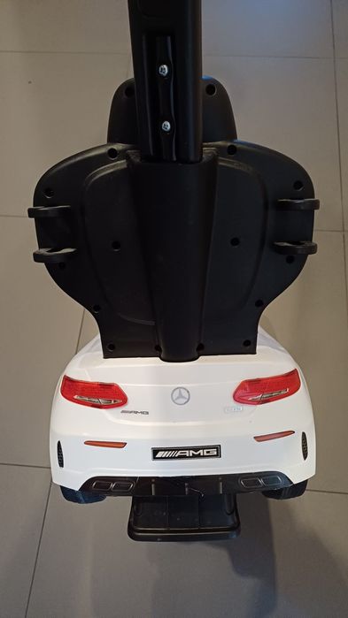 Samochodzik jezdzik pchacz