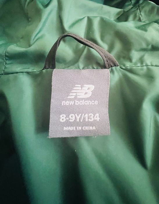 Дитяча куртка New Balance Raglan Puffa