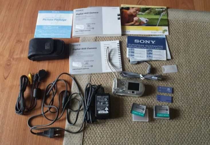 Máquina Fotográfica Sony DSC-100