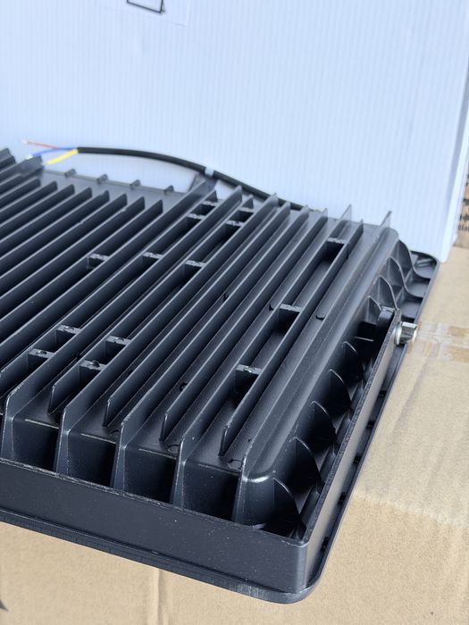 LED прожектор світлодіодний 50Вт/100Вт/150Вт/200Вт/300Вт/400Вт/500Вт