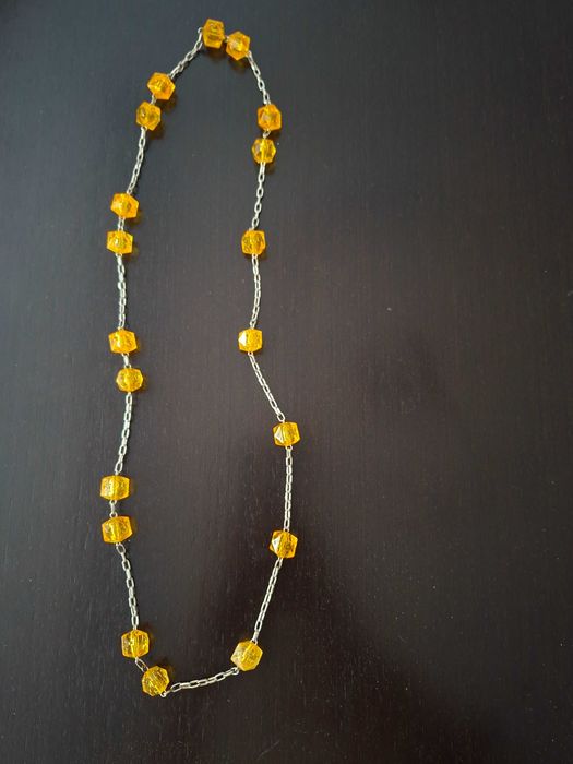 Look amarelo ou prata