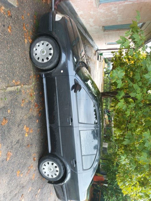 Продам Шкода Октавия тур 1.6