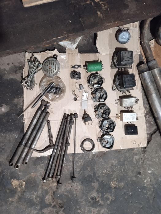 Продам мотоцикл Дніпро 11 та все що залишилося