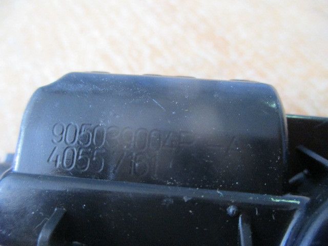 Fechadura / fecho da mala RENAULT Twingo III (BCM_)
