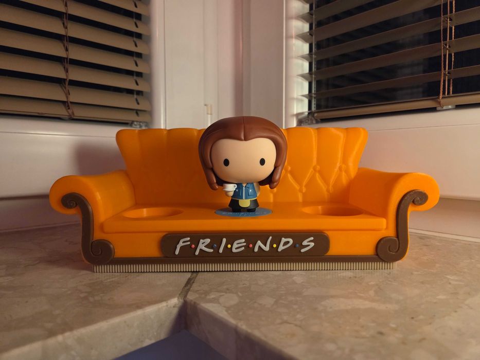 Stojak Sofa na figurki Friends z McDonalds
