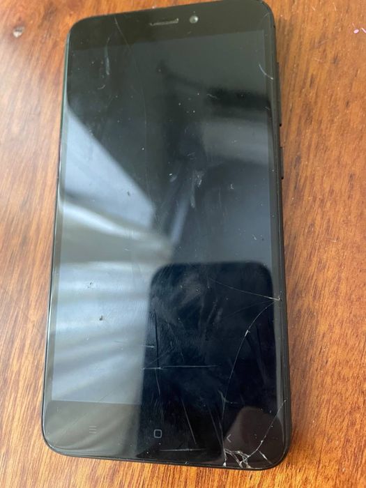 Смартфон телефон Флаи Fly на запчастини