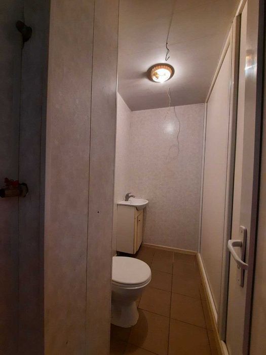 Продаю приміщення на Леваневського