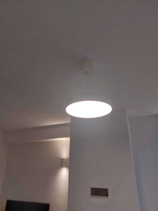Candeeiros de Teto e Parede - Elegância em Cada Detalhe