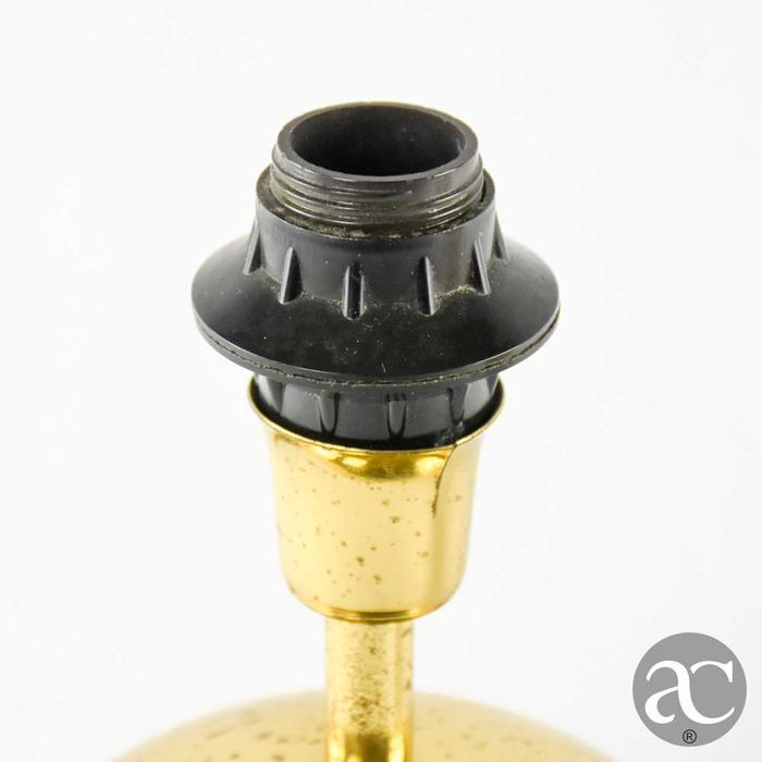 Par de candeeiros de mesa bojudos em metal dourado