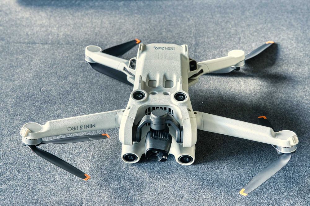 Dron DJI Mini 3 Pro + Fly More Combo + dedykowane etui + filtry ND