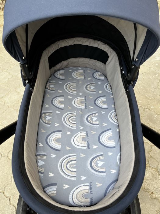 Коляска    Roan ivi 2 в 1