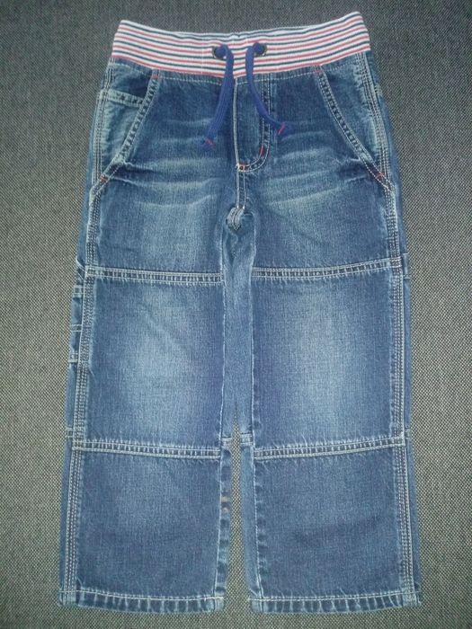Spodnie chłopięce roz.104