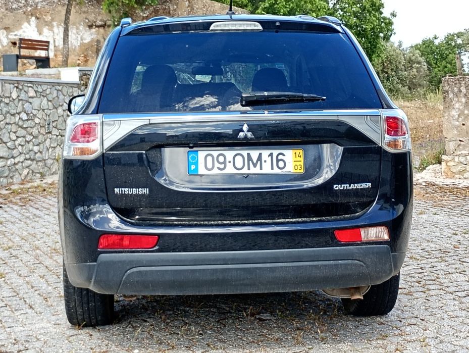 Mitsubishi Outlander 2.2 DI-D 150cv - 7 Lugares - Nacional/Histórico Completo