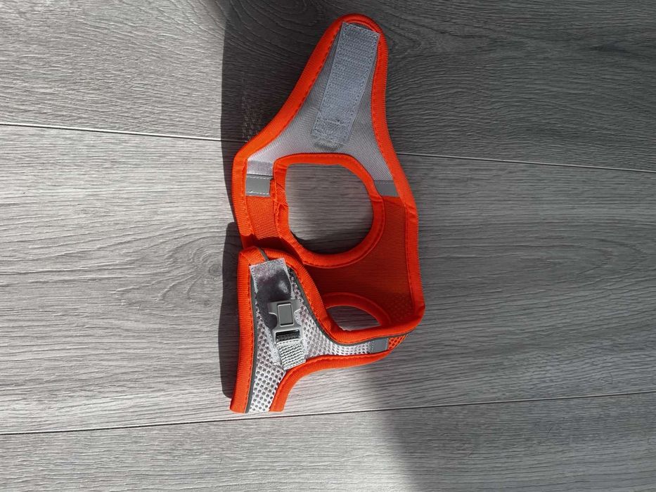 Продам нові шлейки для собаки розмір S