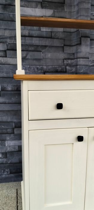 Piękna komoda w stylu country lite drewno