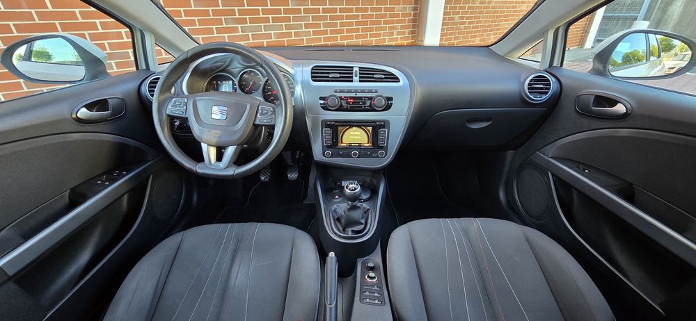 Seat Leon 1.6 TDI  105cv  Copa