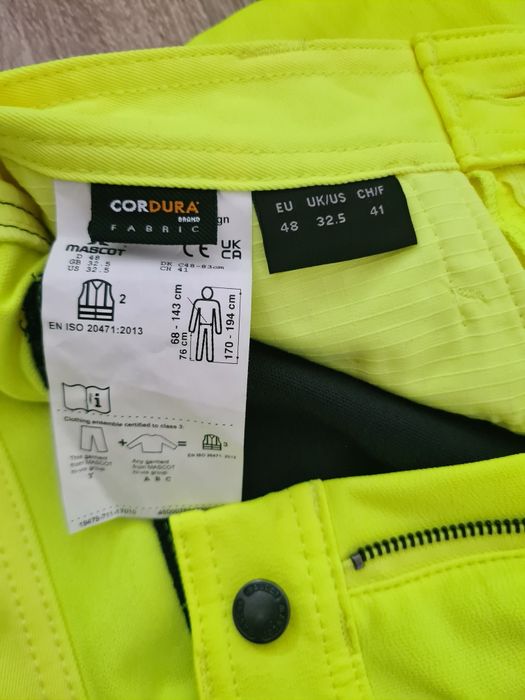 Spodnie z kieszeniami na kolanach ACCELERATE SAFE CORDURA MASCOT