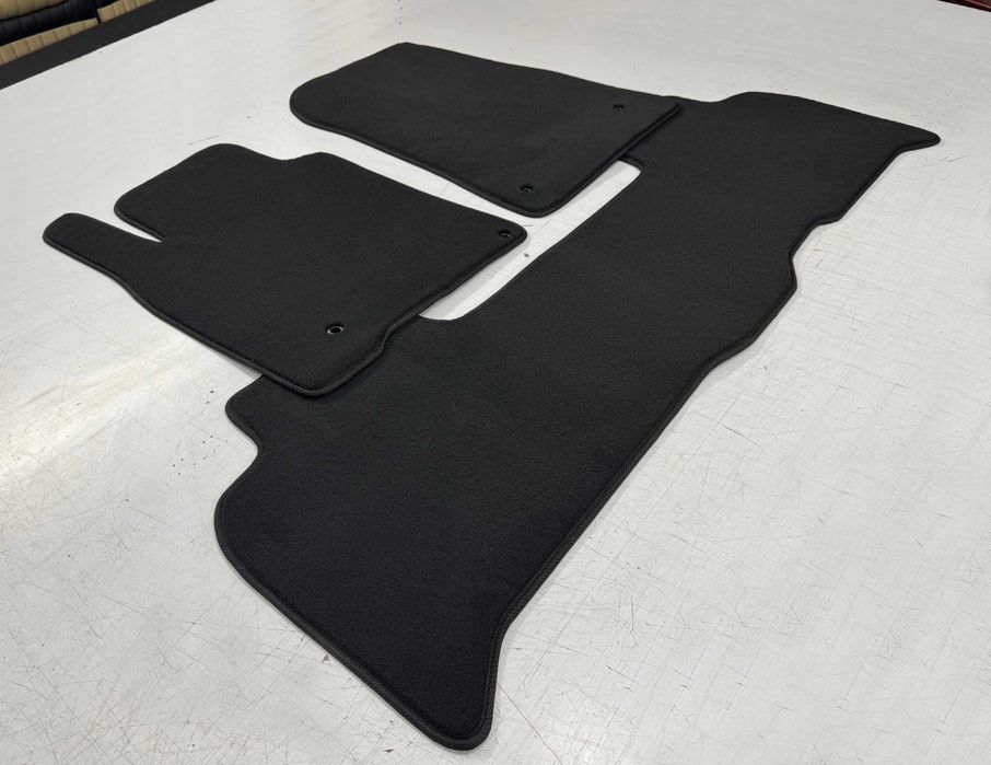 Автоковрики для Toyota Land Cruiser. Коврики для Тойота Ленд Крузер