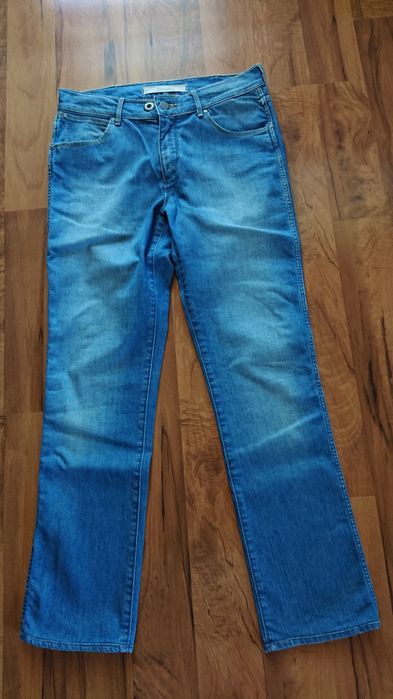 Spodnie damskie jeansowe wrangler