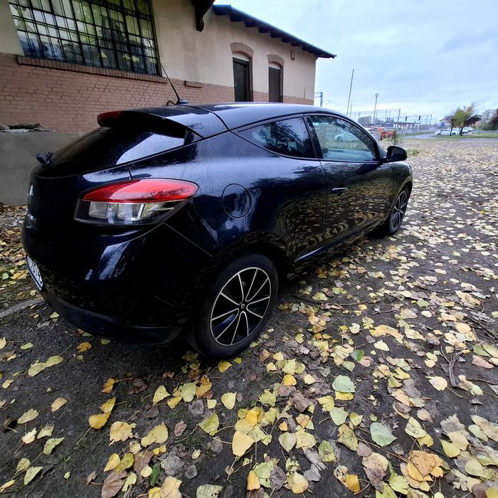 Samochód Renault Megane coupe 1,6