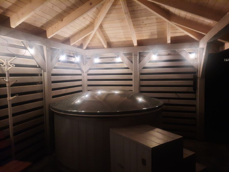 Domki całoroczne  Noclegi Bieszczady Solina Ustrzyki Dolne -Równia- s