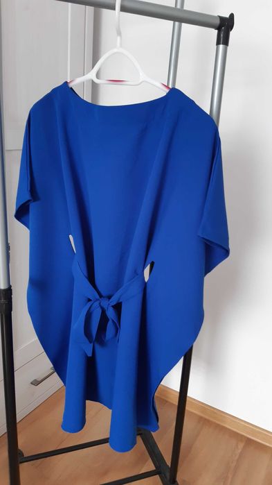 Sukienka kobaltowa rozm.uniwers.