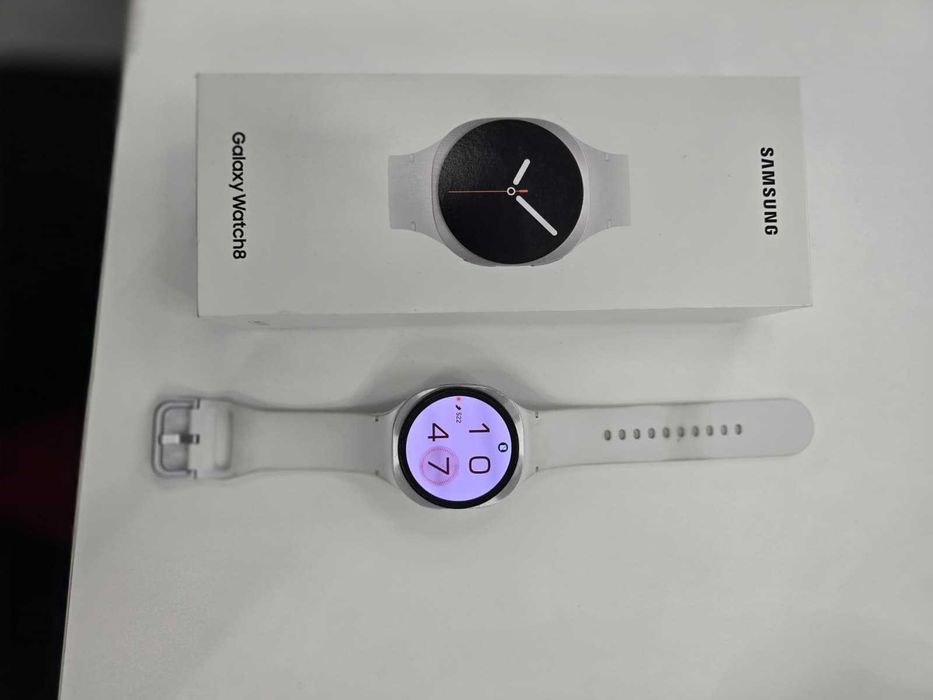 Samsung Galaxy Watch8 LTE 40 mm – biały + ładowarka