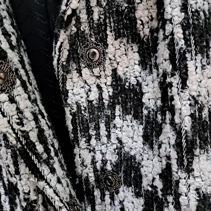 Комплект жіночий: пальто та сарафан