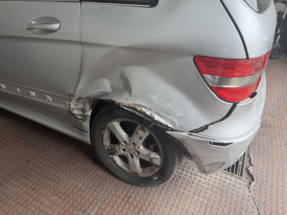 Mercedes B150 / Nacional