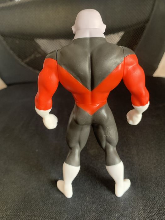 Jiren Dragon Ball Ovo Kinder