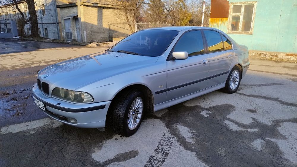 BMW 5 Е39 528І газ/бензин