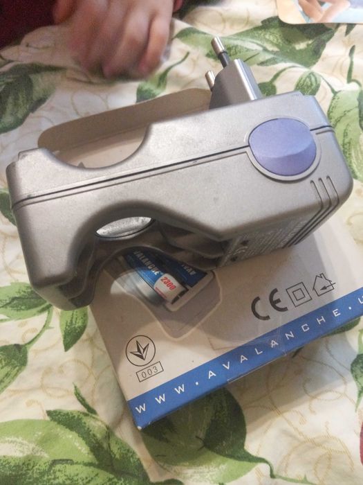 Зарядное устройство для батареек аккумуляторов