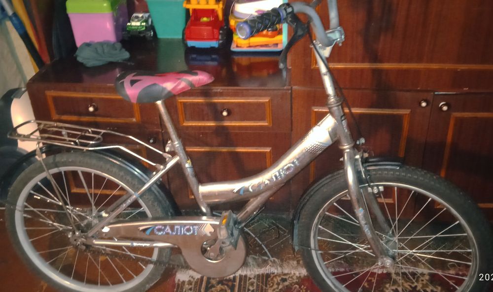Велосипед Салют для ребенка 6-9 лет