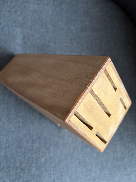 Blok na noże Ikea